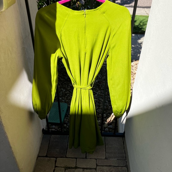 Aware Vero Moda Aware twist front dress - Picture 6 of 8